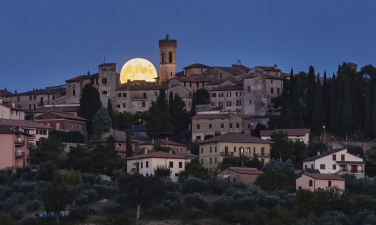 Monte Castello di Vibio, Todi