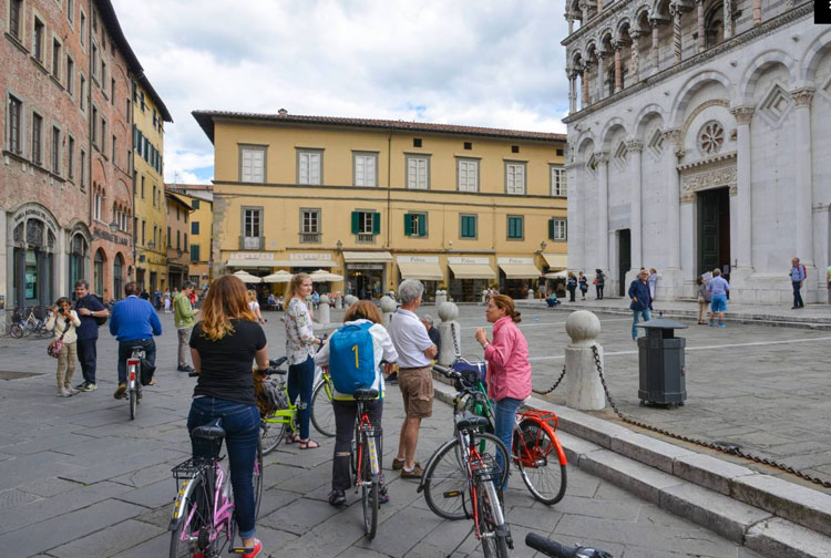 Cycling tour in Lucca